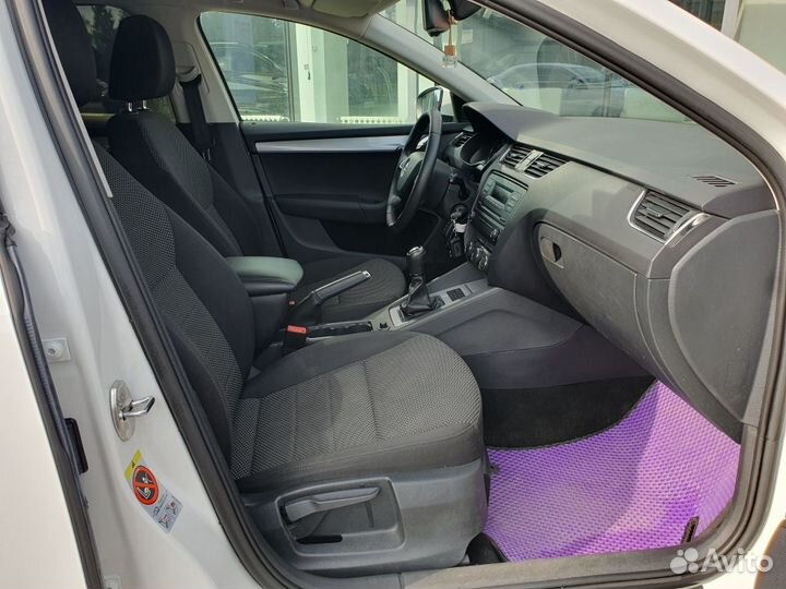 Skoda Octavia 1.2 МТ, 2014, 68 288 км