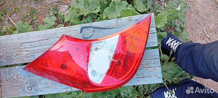 Задний стопак левый hyundai solaris