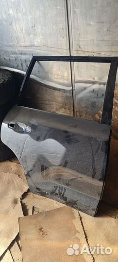 Дверь Lexus 570