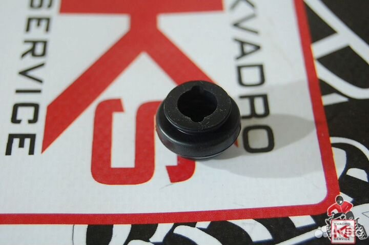 Пыльник суппорта Suzuki 59303-14500