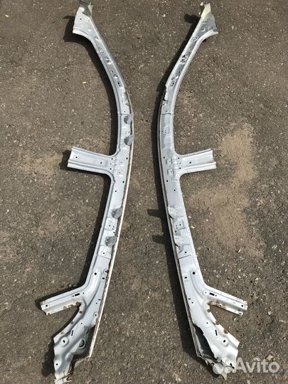 Боковина верхняя часть Kia Rio 3 хэтчбек