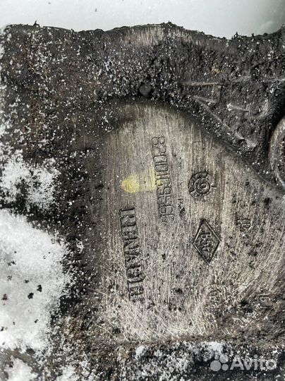 Кронштейн кондиционера Рено Логан