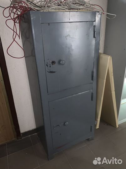 Сейф СССР металлический