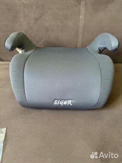 Автокресло бустер siger