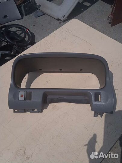 Накладка на щиток приборов Nissan Terrano 2 Ниссан