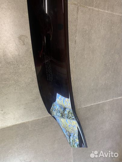 Мухобойка - дефлектор капота Renault Logan