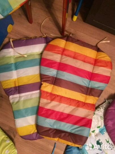 Матрасики для коляски и стульчика