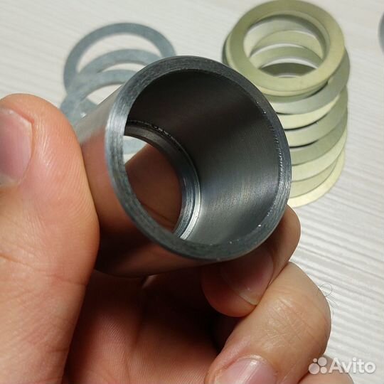 Несминаемая распорная втулка редуктора газ Газель