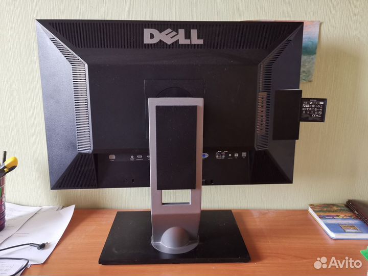 Монитор Dell 24