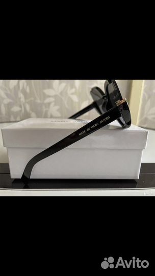 Солнцезащитные очки