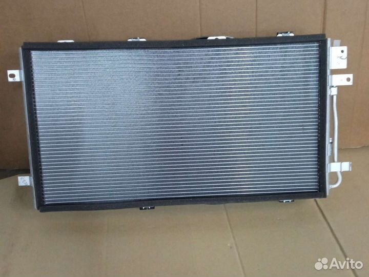 Продам радиатор кондиционера LADA гранта