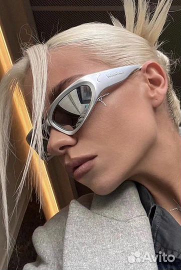 Очки balenciaga