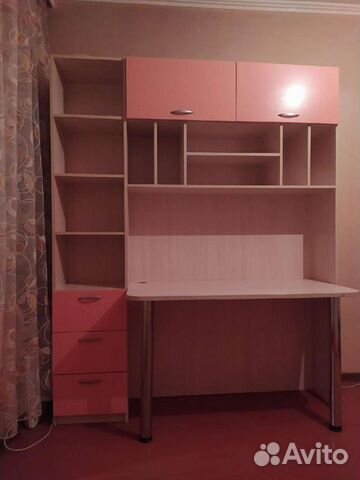 Компьютерный, письменный стол со стеллажом