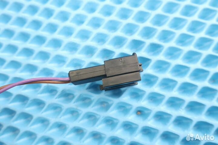 Разъем 1J0973332A