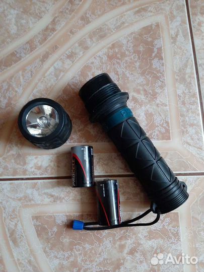 Фонарик Fnilips