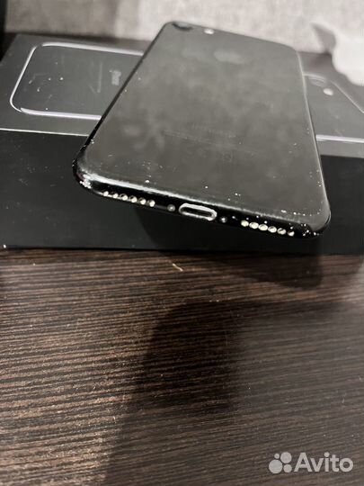 iPhone 7, 32 ГБ
