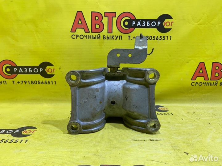 Подушка кпп Nissan Teana J31 VQ23DE 2007