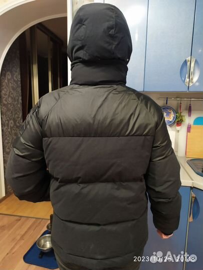 Пуховик адидас