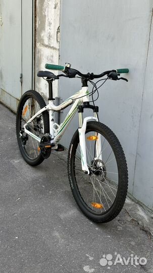 Велосипед Specialized Myka 26