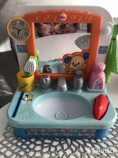 Ишрушки fisher price, little hero, kiddieland