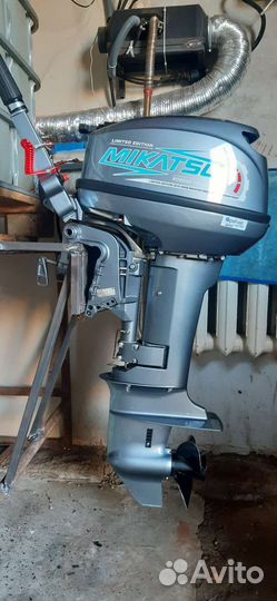 Лодка с мотором