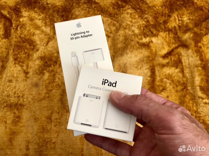 Apple Lightning to USB Camera + SD, 30-pin adapter