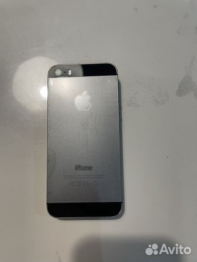 iPhone 5S, 16 ГБ