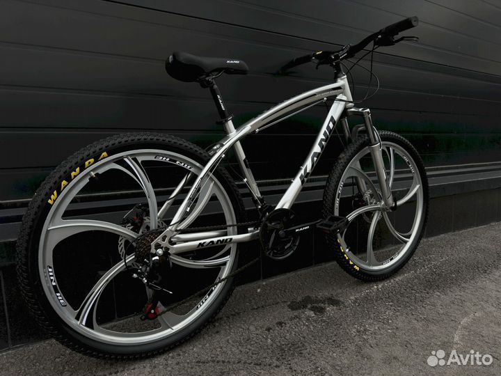 Велосипед на литых дисках kano metalick новый