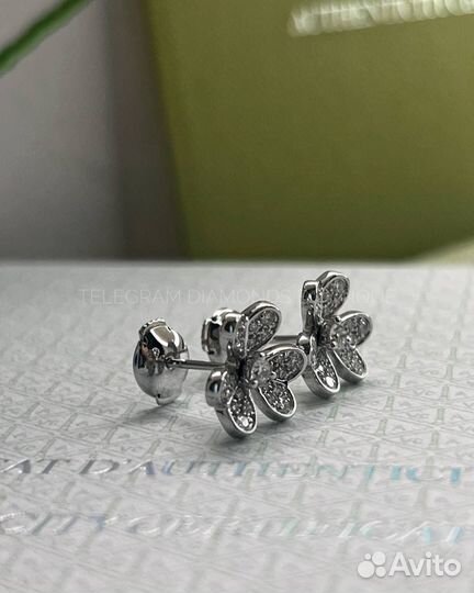 Серьги Van Cleef Frivole белое золото 750