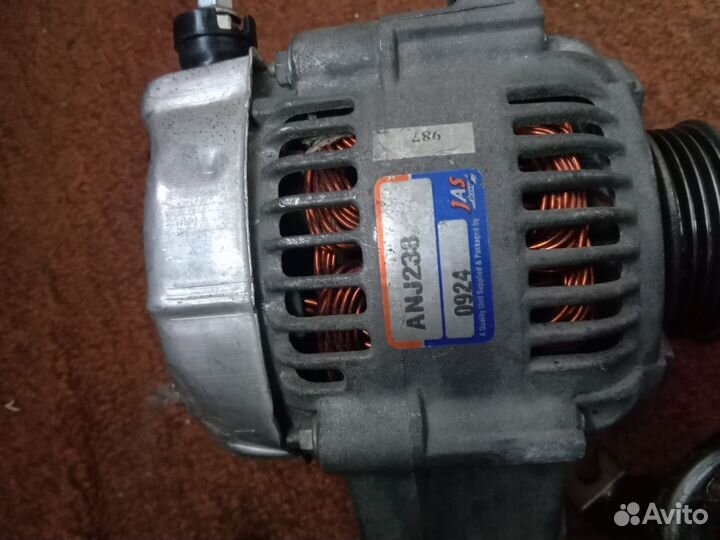 Автозапчасти для Хонды