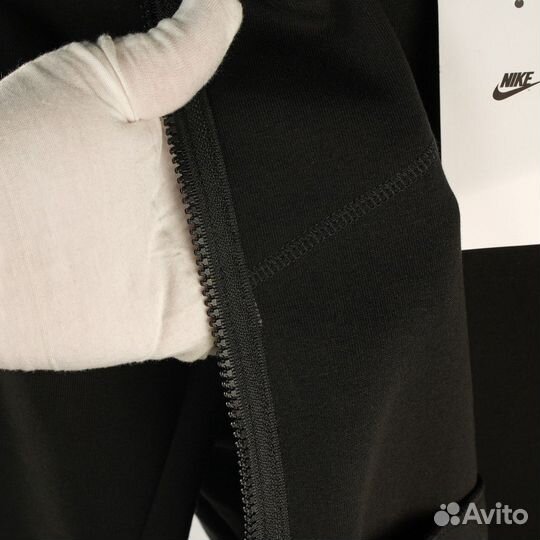 Зипка Nike Tech Fleece чёрная