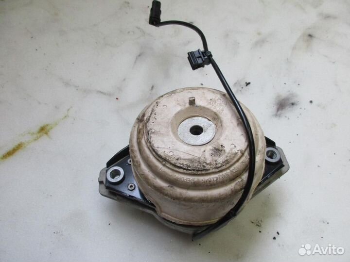 Опора двигателя w166 GLS-class