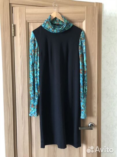 Платье женское 46 48