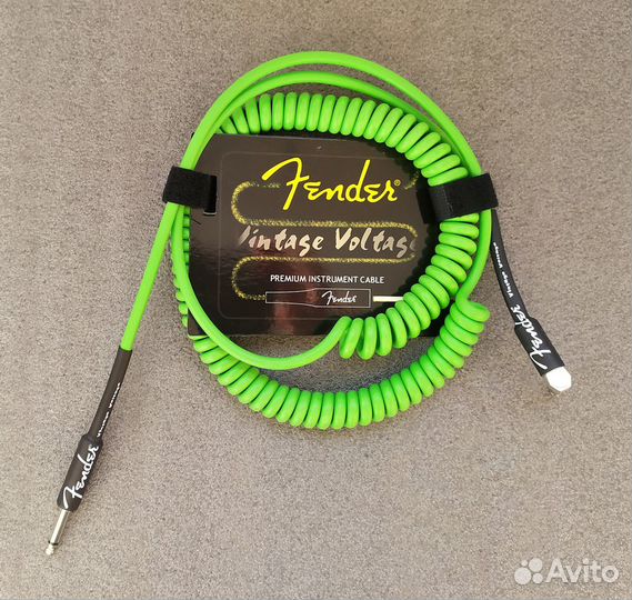 Гитарный чехол и принадлежности Fender, Savarez