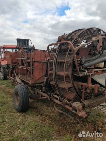 Картофелеуборочный комбайн дружба