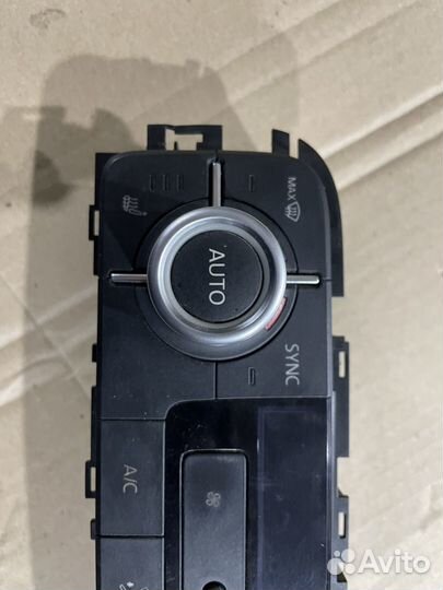 Блок климат контроля volskwagen touareg nf