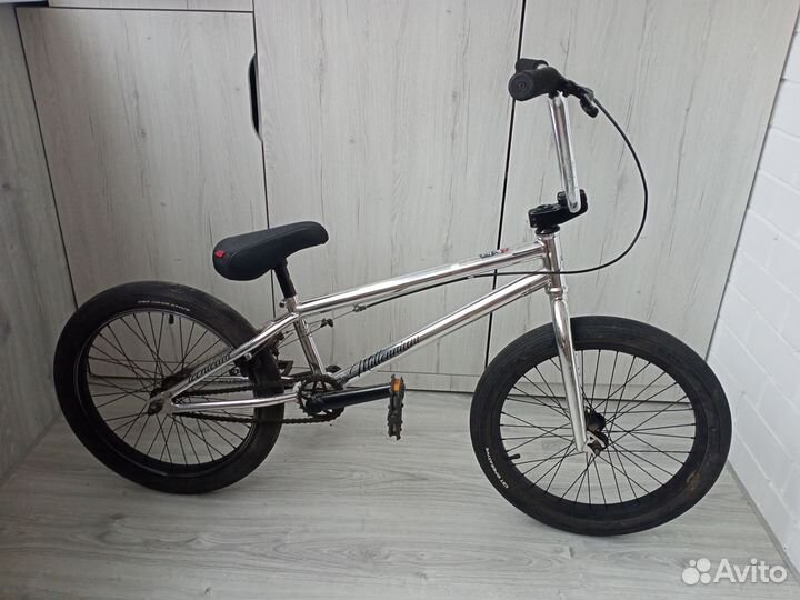 Трюковой велосипед bmx