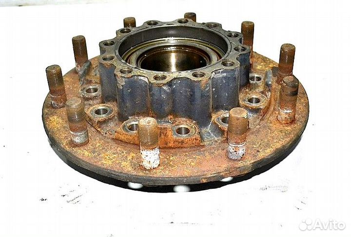 Ступица ведущего моста дисковые тормоза, левая ive