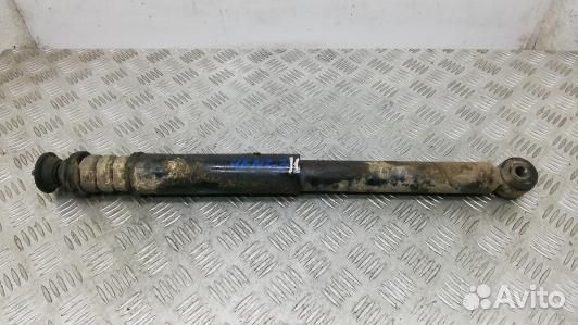 Амортизатор задней балки nissan note E11 (4BN23LX0