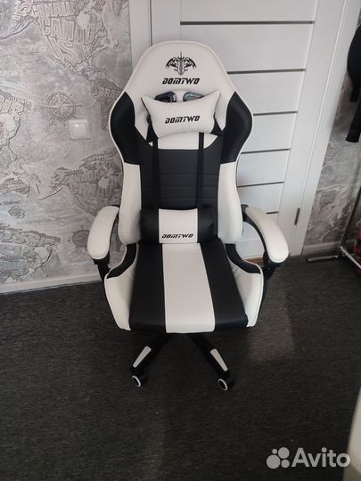 Новое игровое/компьютерное кресло