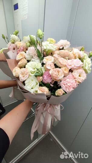 Букеты живые цветы с доставкой