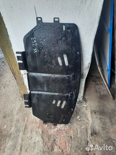 Защита двигателя бмв 3 Е90 Е92 xi