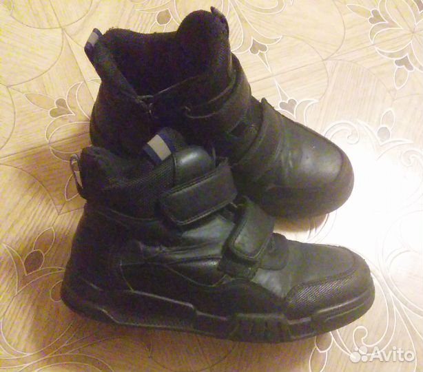 Ботинки демисезонные для мальчика 34-35