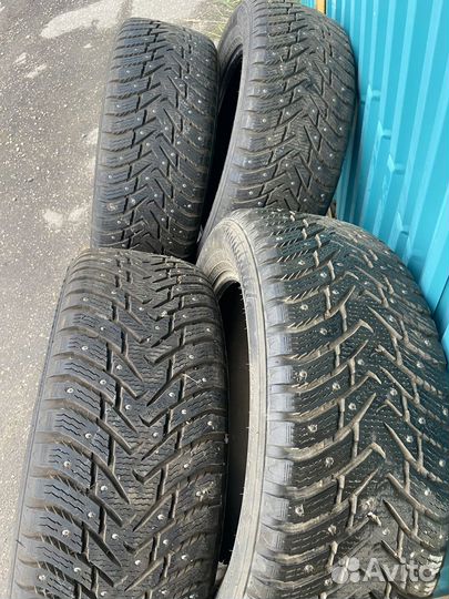 Nokian Tyres Hakkapeliitta 8 SUV 245/55 R19 107T