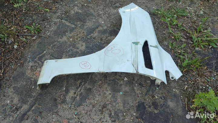 Крыло переднее левое Kia Rio 3