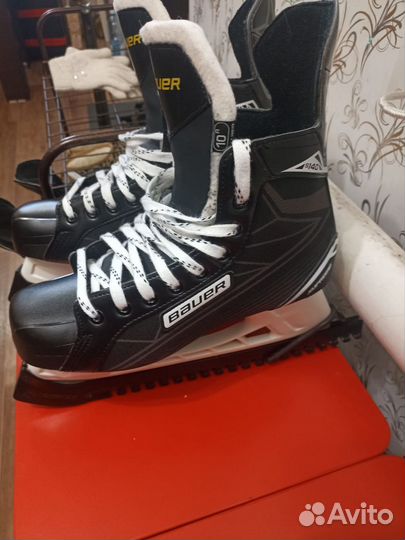 Хоккейные коньки bauer 45 размер