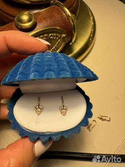 Золотые серьги для девочки