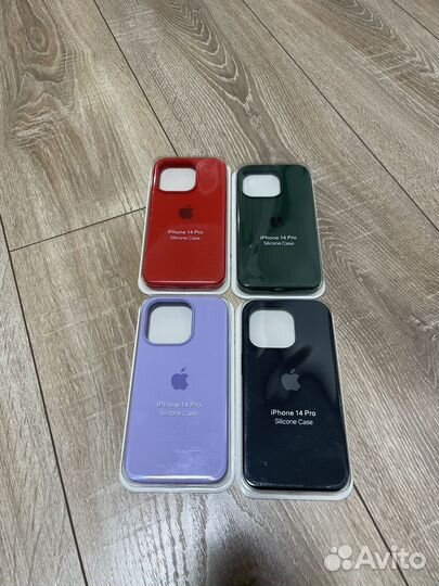 Чехол силиконовый на iPhone