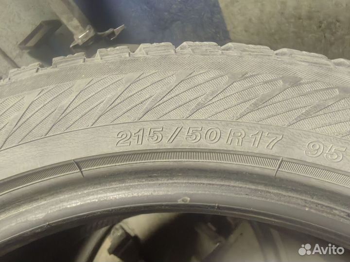 Yokohama Ice Guard IG65 215/50 R17