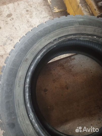 Nokian Tyres Hakkapeliitta 4 205/60 R16